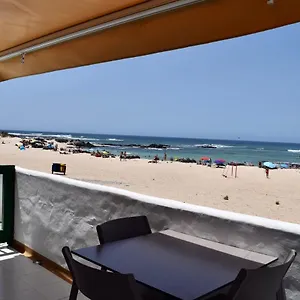 beachfront-bungalow-cotillo-lagos.in-canary-islands.com/